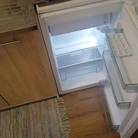 горішній пасічна зелена вулецька завод іскра біля лісу Διαμέρισμα *